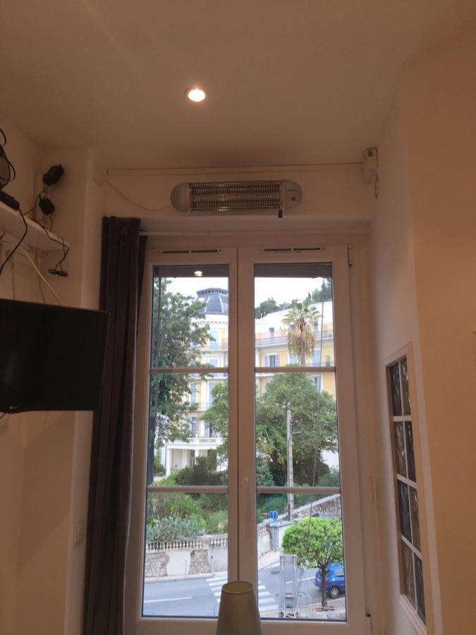 מנטון Studette Residence Du Louvre מראה חיצוני תמונה