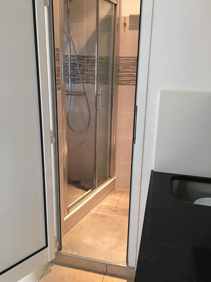 מנטון Studette Residence Du Louvre מראה חיצוני תמונה